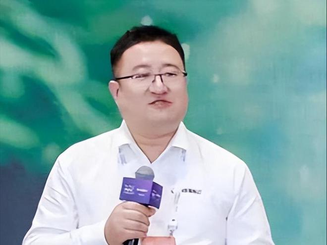 开盒”素人是常态还曾称自己是日本人开元棋牌越扒越有！13岁高管之女“(图5)